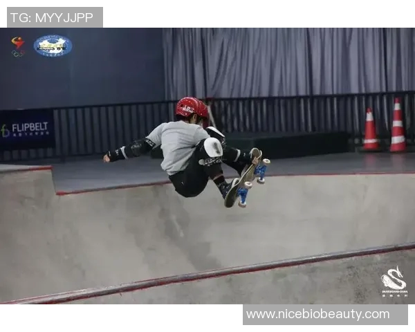 杭州滑板队以57分领跑马拉松大满贯积分榜展现强劲实力 杭州滑板队以57分领跑马拉松大满贯积分榜展现强劲实力