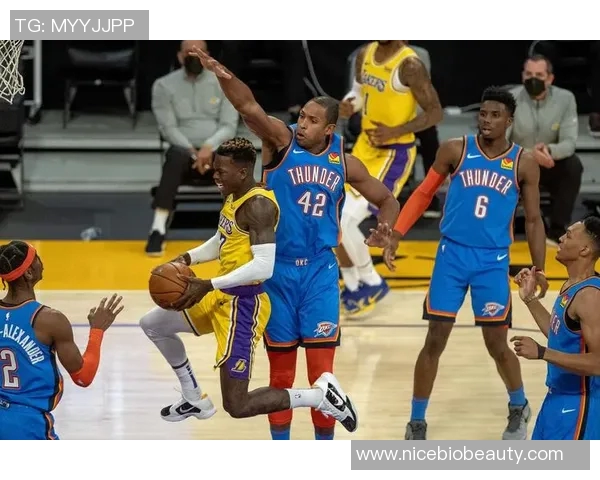 2021年1月14日湖人与雷霆精彩对决全场录像回放与精彩瞬间分析